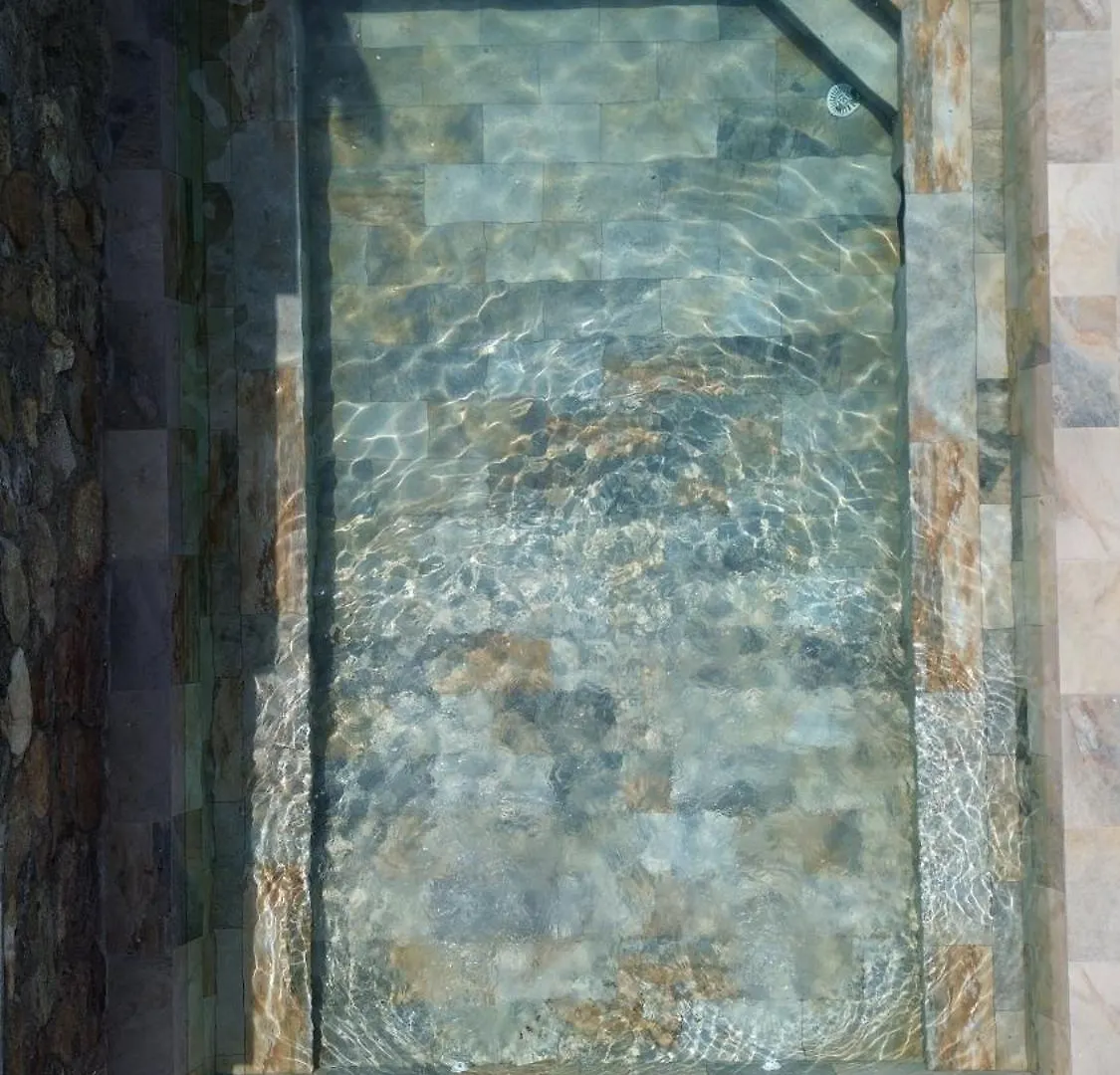 الشقق الفندقية Palau Saverderaفي  Mas Cusi إسبانيا