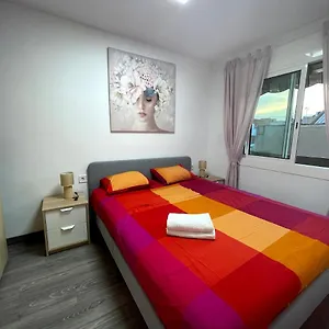 Apartamento Sant Adria Wi-fi Parking Free, Sant Adrià de Besòs